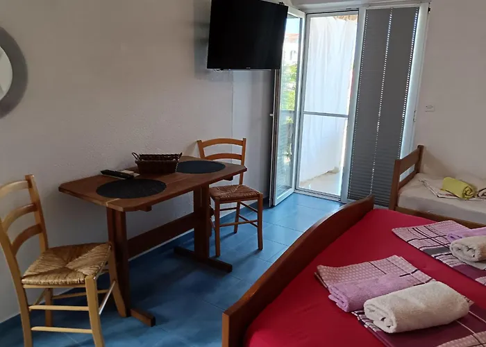 Standardstudio Fuer Kleine Familien By Interhome Apartmán *